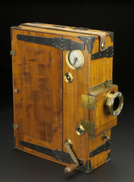 Herbert Ponting’s Prestwich Model 5 Kinema Camera